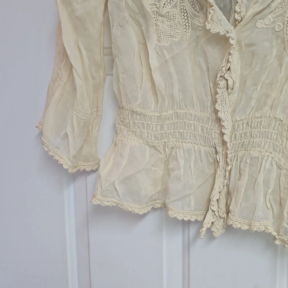 Johnny Was Cream Ivory 3/4 Sleeve Cupra Rayon Boho Embroidered Top - Picture 3 of 10
